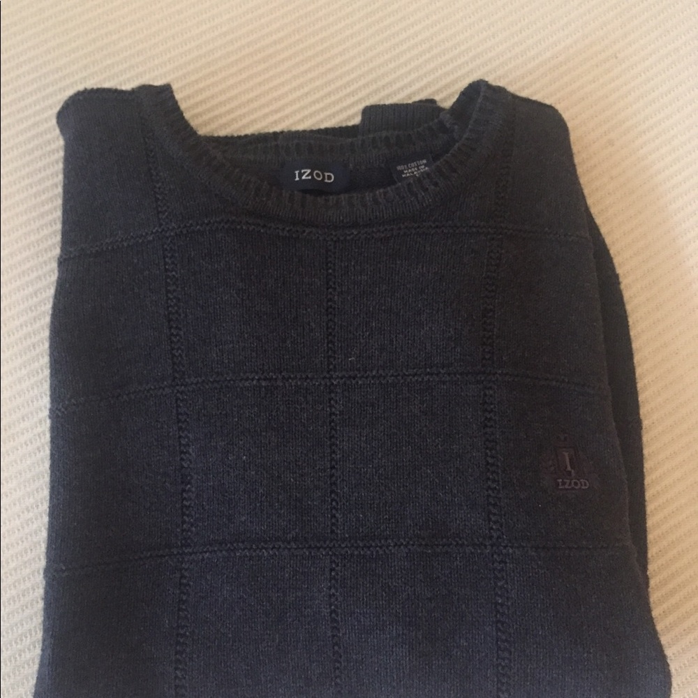 Sweater - Picture 2 of 6
